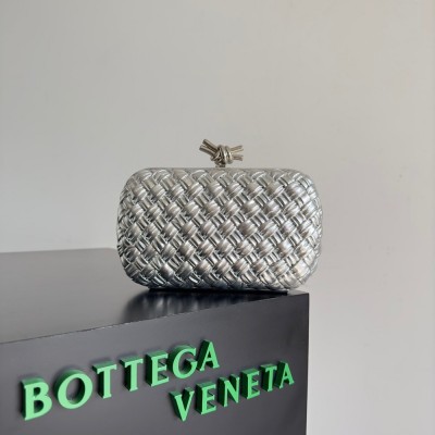 Bottega Veneta Knot Minaudiere Clutch In Silver Intreccio laminated Leather IAMBS240280