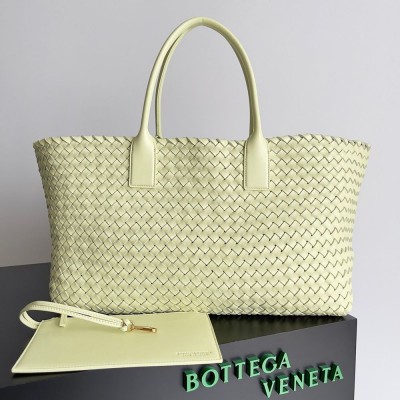 Bottega Veneta Large Cabat Bag In Zest Washed Intrecciato Lambskin IAMBS240074