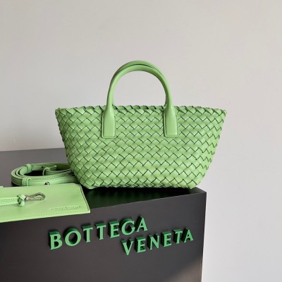 Bottega Veneta Mini Cabat Bag In Pistachio Intrecciato Lambskin IAMBS240081