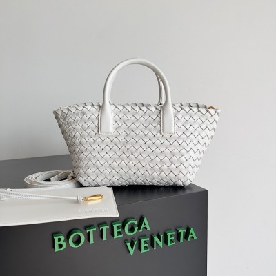 Bottega Veneta Mini Cabat Bag In White Intrecciato Lambskin IAMBS240085