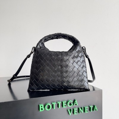 Bottega Veneta Mini Hop Bag in Black Intrecciato Calfskin IAMBS240203