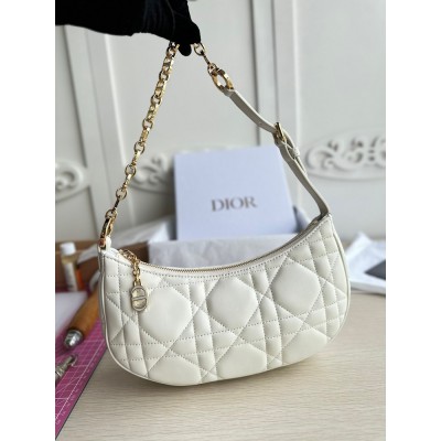 Dior CD Lounge Bag in White Macrocannage Lambskin IAMBS241217