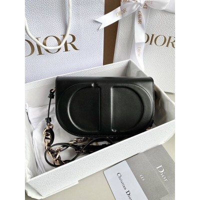 Dior CD Signature Chain Bag in Black Calfskin IAMBS241219