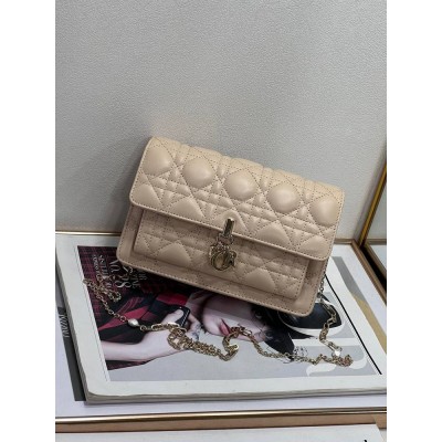 Dior Lady Dior Chain Pouch In Beige Cannage Lambskin IAMBS241112