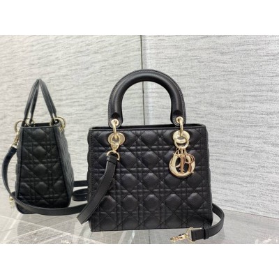 Dior Lady Dior Medium Bag in Noir Grained Calfskin IAMBS240843