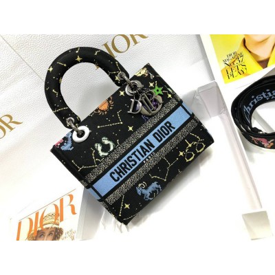 Dior Medium Lady D-Lite Bag In Black Pixel Zodiac Embroidery IAMBS241017