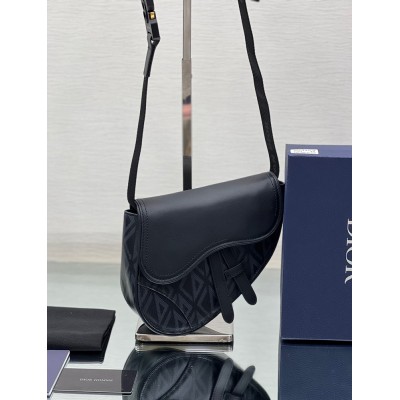 Dior Men's Mini Saddle Bag In Black CD Diamond Canvas IAMBS241140