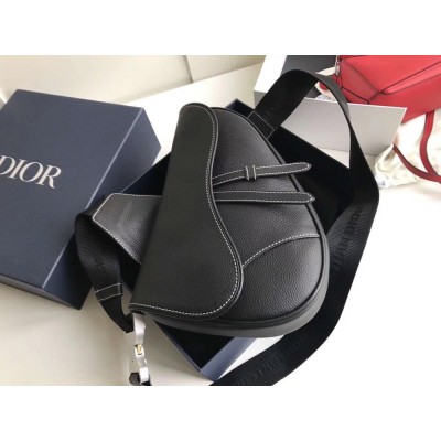 Dior Men's Saddle Belt Bag In Black Grained Calfskin IAMBS240497