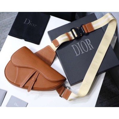 Dior Men's Saddle Belt Bag In Brown Grained Calfskin IAMBS240498