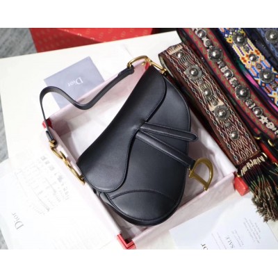 Dior Saddle Bag In Black Calfskin IAMBS241152