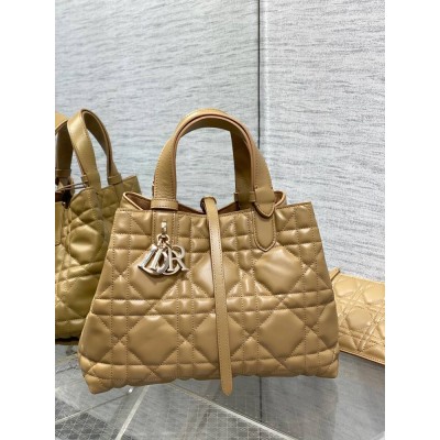 Dior Toujours Medium Bag in Tan Macrocannage Calfskin IAMBS241256