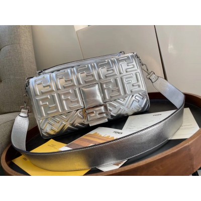 Fendi Baguette Large Bag In Silver Lambskin With FF Motif IAMBS241340