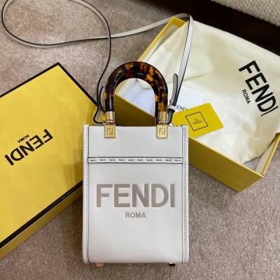Fendi Mini Sunshine Shopper Bag In White Leather IAMBS241521