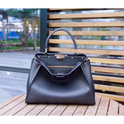 Fendi Peekaboo Medium Bag In Black Calfskin IAMBS241544