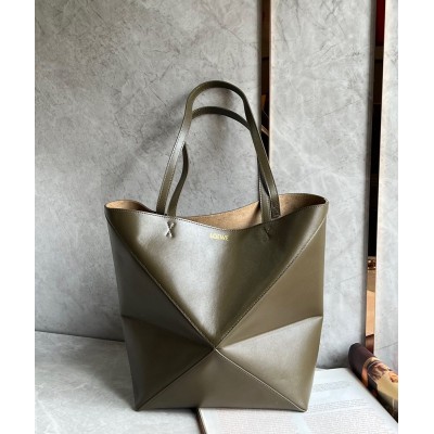 Loewe Large Puzzle Fold Tote Bag in Dark Green Calfskin IAMBS241883
