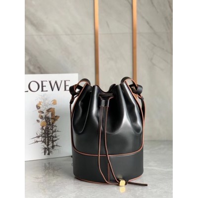 Loewe Medium Balloon Bucket Bag In Black Calfskin IAMBS241669