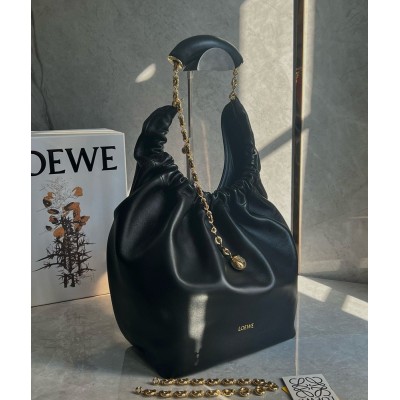 Loewe Medium Squeeze Bag in Black Nappa Lambskin IAMBS241871