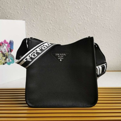 Prada Hobo Bag in Black Grained Leather IAMBS242073