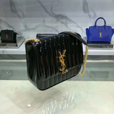 Saint Laurent Large Vicky Bag In Black Patent Leather IAMBS242707