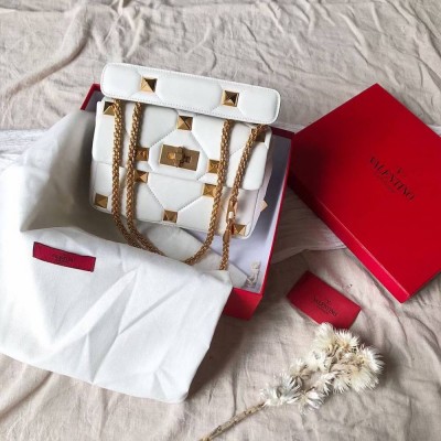Valentino Medium Roman Stud Chain Bag In White Nappa IAMBS242875
