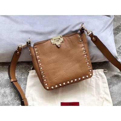 Valentino Mini Rockstud Hobo Bag In Brown Grained Leather IAMBS242849
