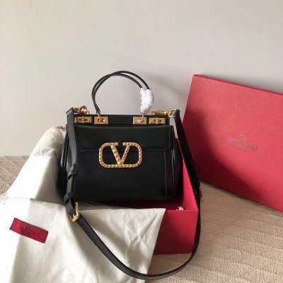 Valentino Rockstud Alcove Medium Top Handle Bag In Black Calfskin IAMBS242968