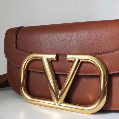 Valentino Supervee Crossbody Bag In Brown Leather IAMBS242960